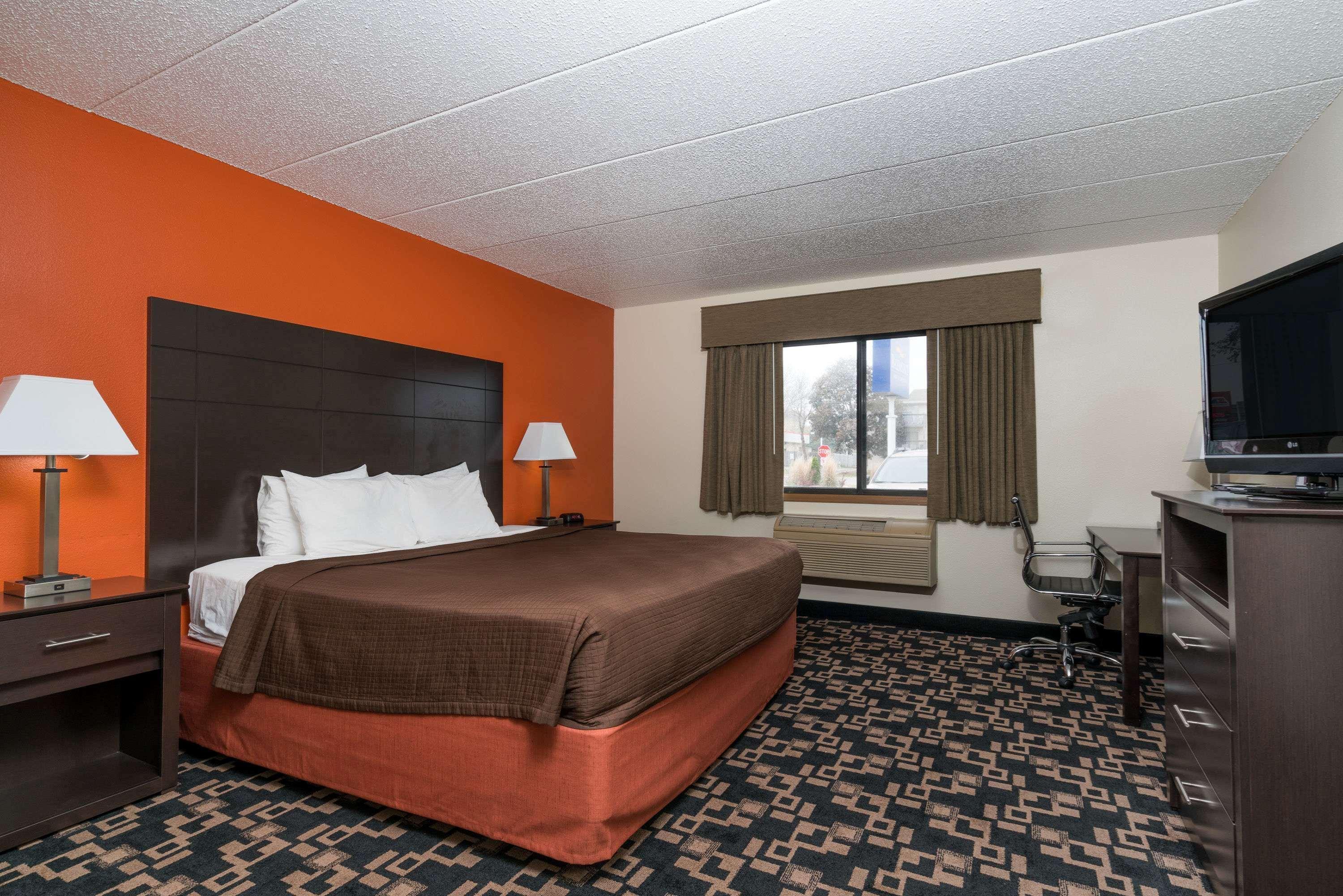 Baymont By Wyndham Bloomington Msp Airport Motel Richfield Exterior photo