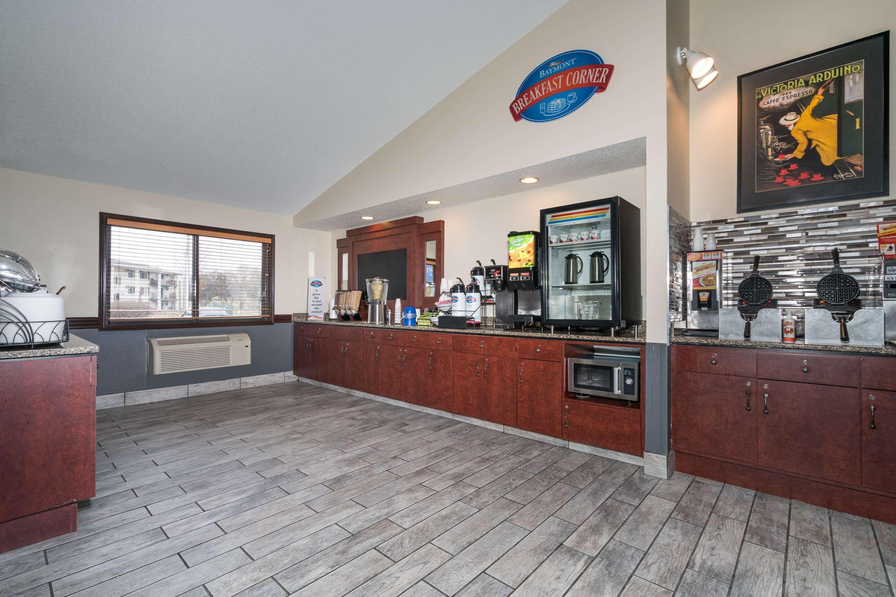 Baymont By Wyndham Bloomington Msp Airport Motel Richfield Exterior photo