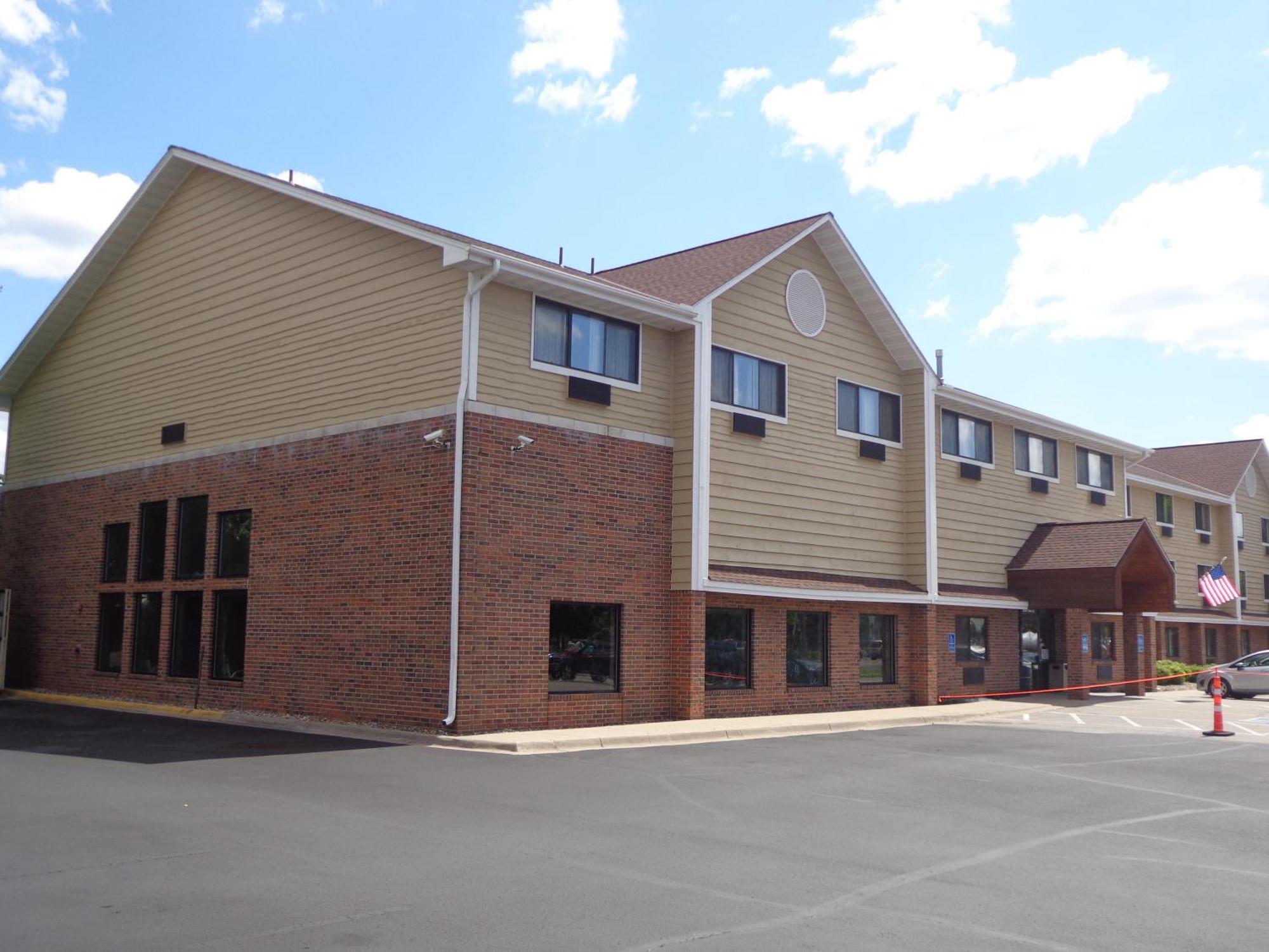 Baymont By Wyndham Bloomington Msp Airport Motel Richfield Exterior photo